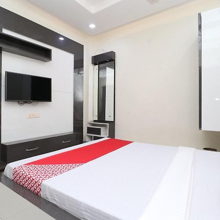 Oyo 29637 Hotel Kakkar Ludhiana Exterior photo